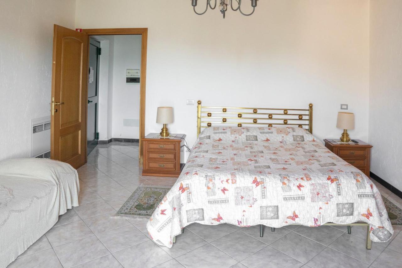 01234 - Agriturismo La Marpea, Esperienza In Mezzo Alla Natura E Al Cibo Tipico Italiano Terisso Exterior foto